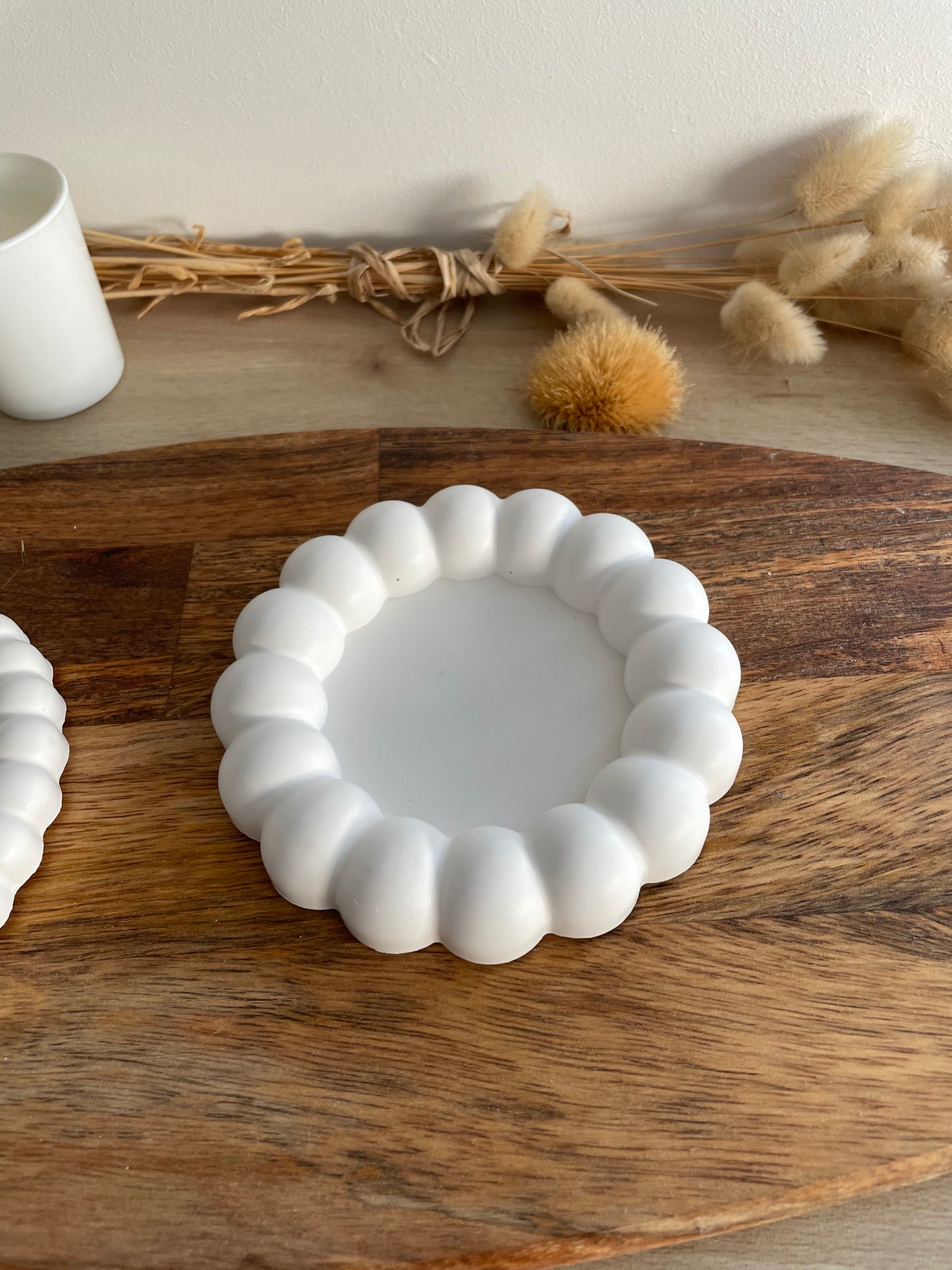 Plateau décoratif en platre et acrylique non toxique fait main artisanat décoration pour bougies