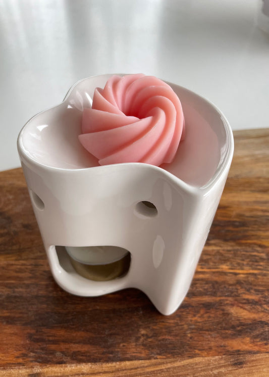 Cosy home fondant parfume pour parfumer sa maison de facon saine et non toxique grace a de la cire vegetale d'olive et des parfums de qualite en provenance de grasse