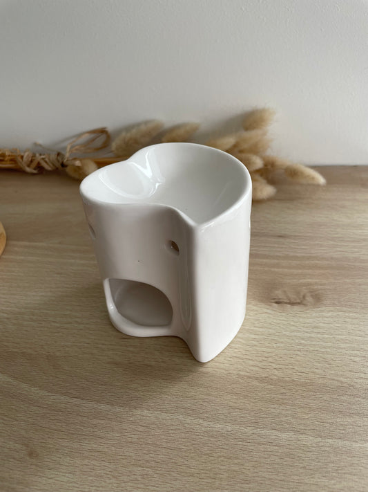 Bruleur diffuseur parfum d'ambiance maison decoration interieure en forme de coeur ceramique ideal pour fondant parfume bien etre detente