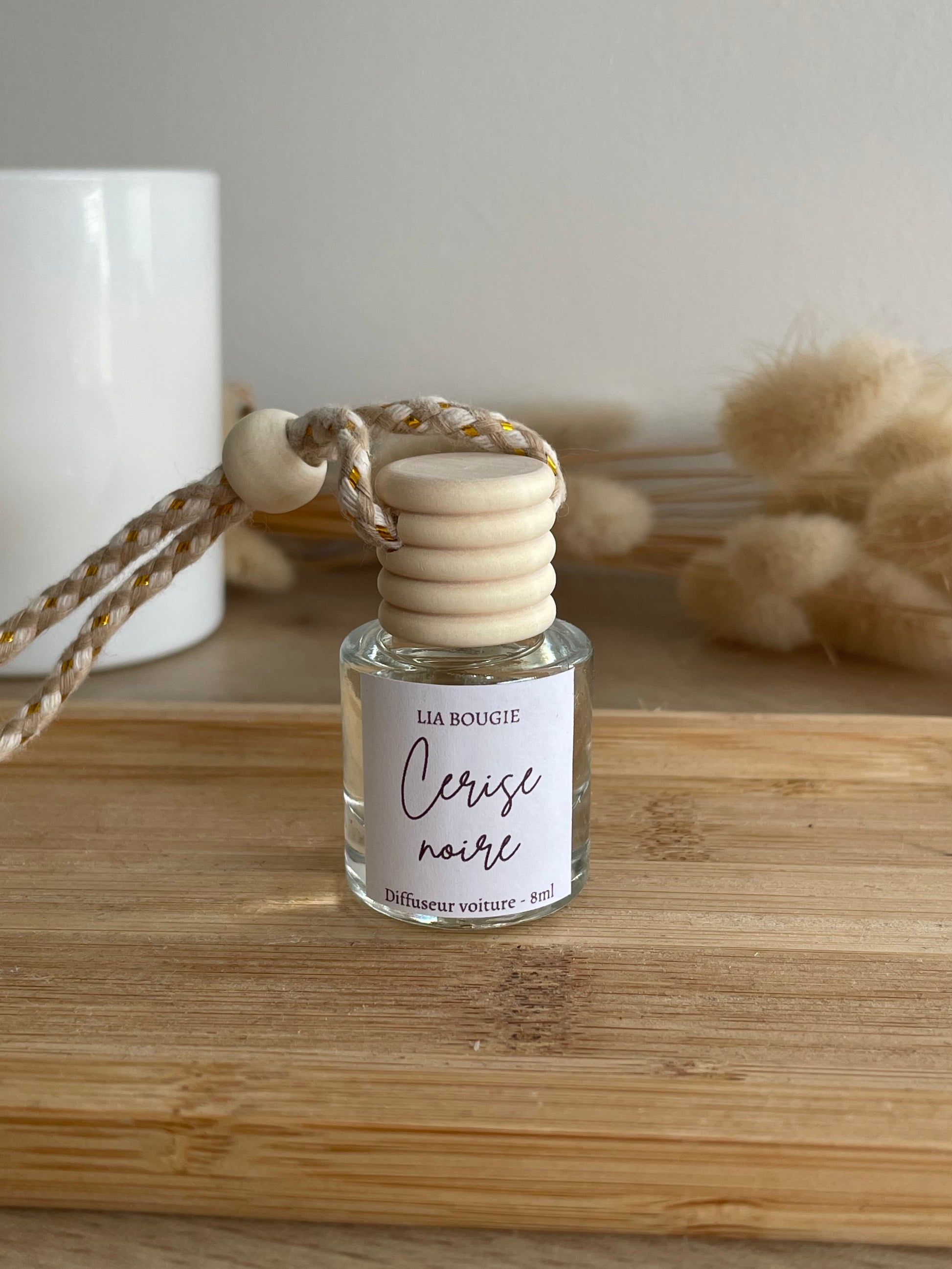 Cerise noire diffuseur voiture parfum d_ambiance idee cadeau huile vegetale composition saine bougie fondant parfumee