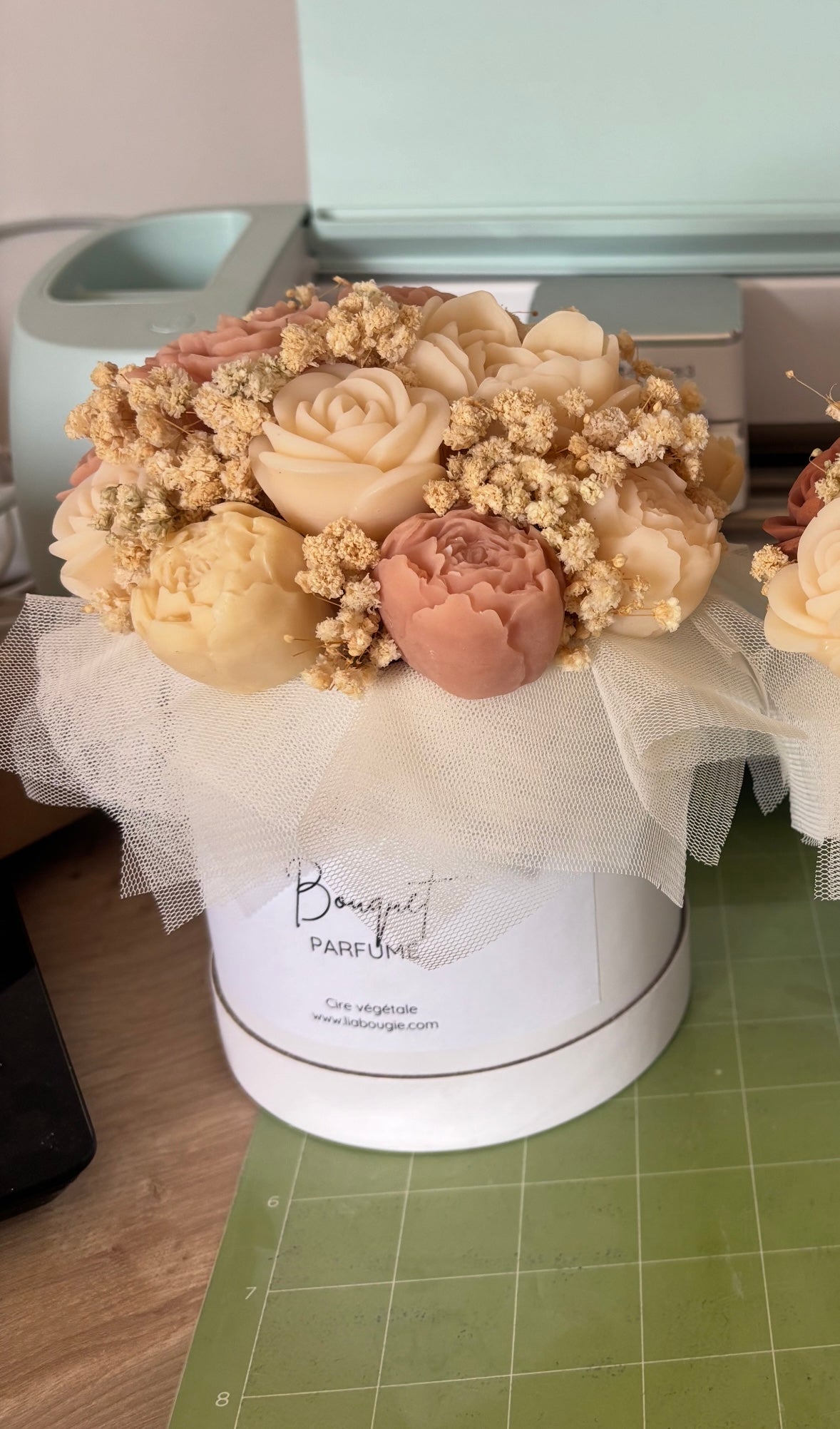 Bouquet de fleurs de Fondants Parfumés – beige