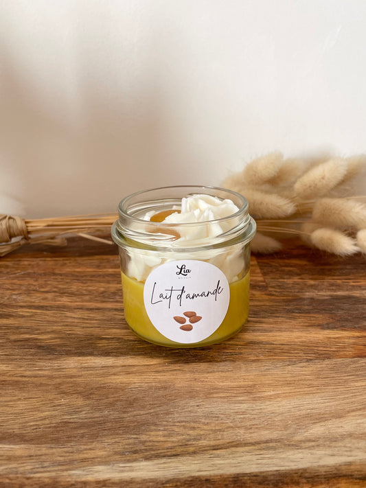Bougie gourmande senteur Lait d’amande