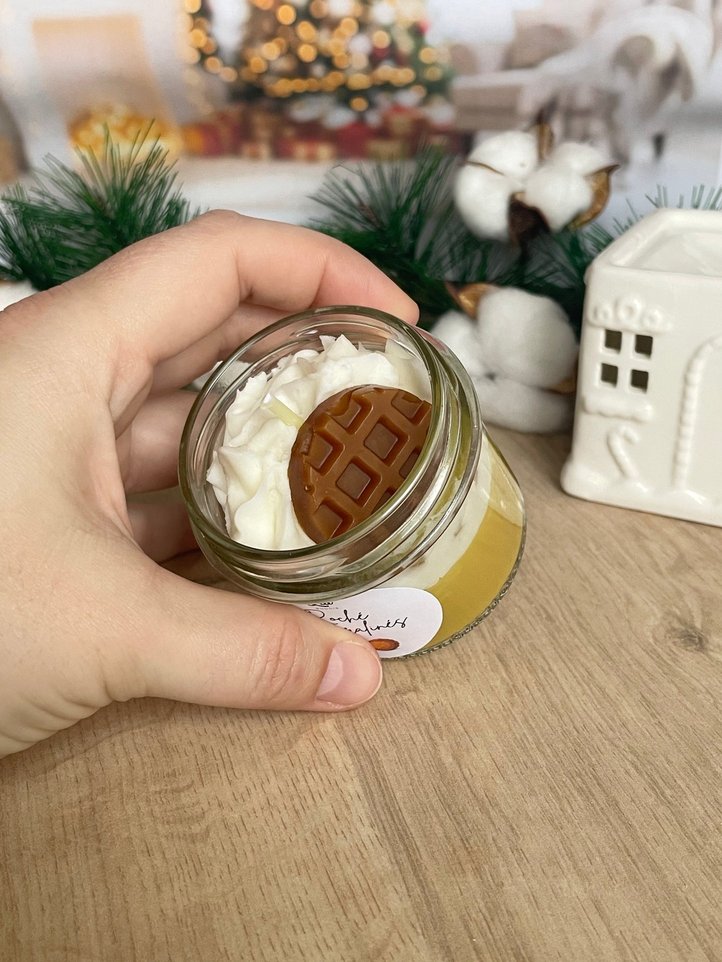 Bougie gourmande senteur Rocher praliné