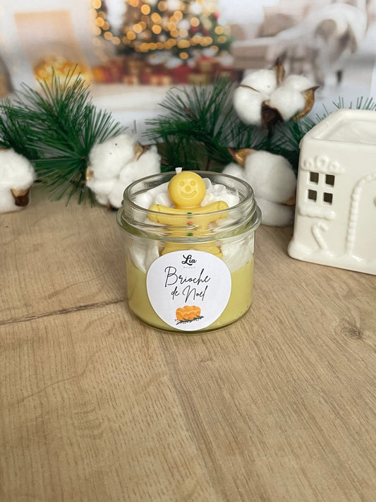 Bougie gourmande senteur Brioche de Noël