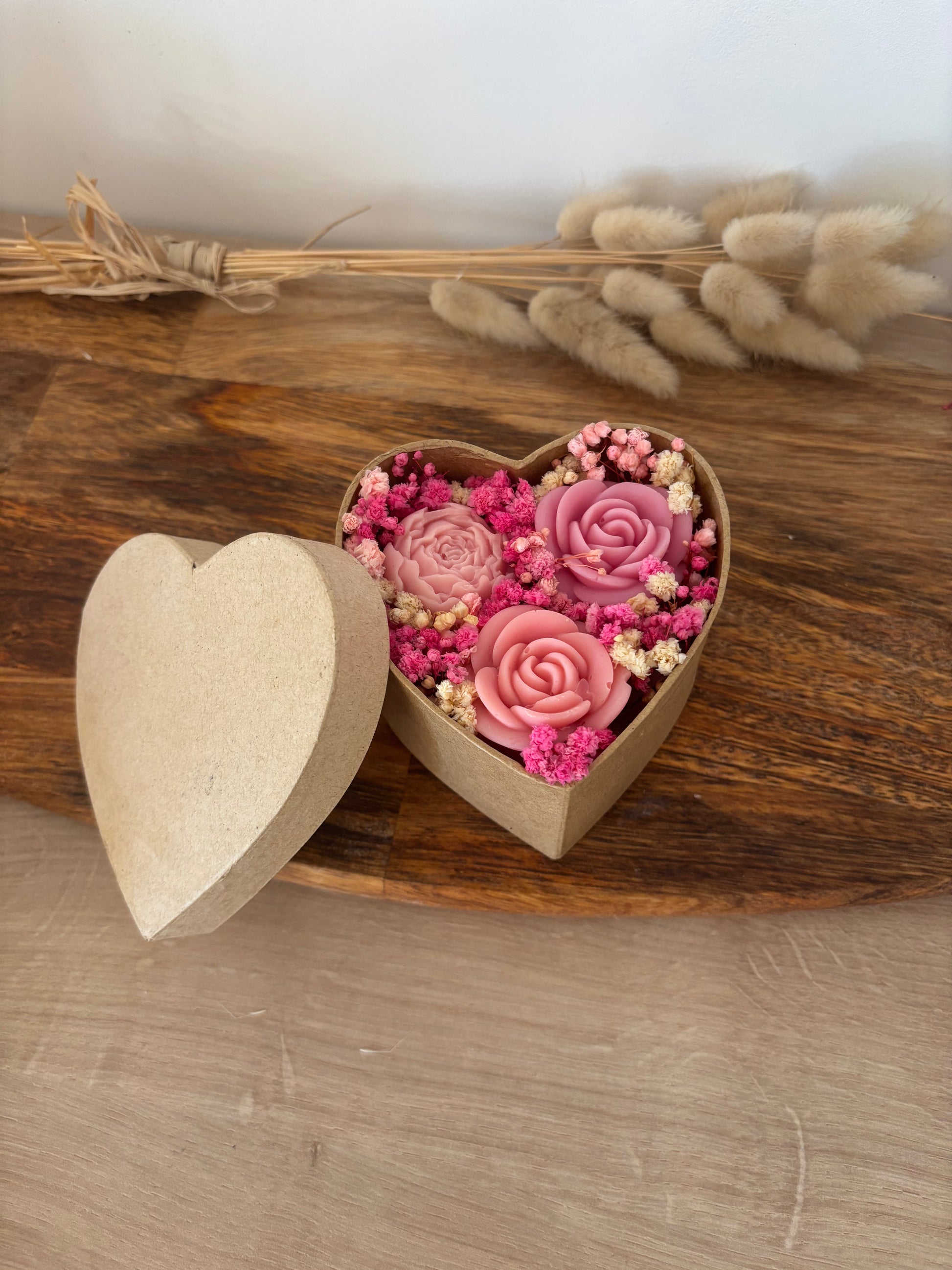 Bouquet parfumé dans sa boite coeur